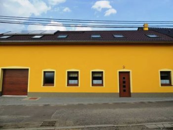 Pension and winery Vavek